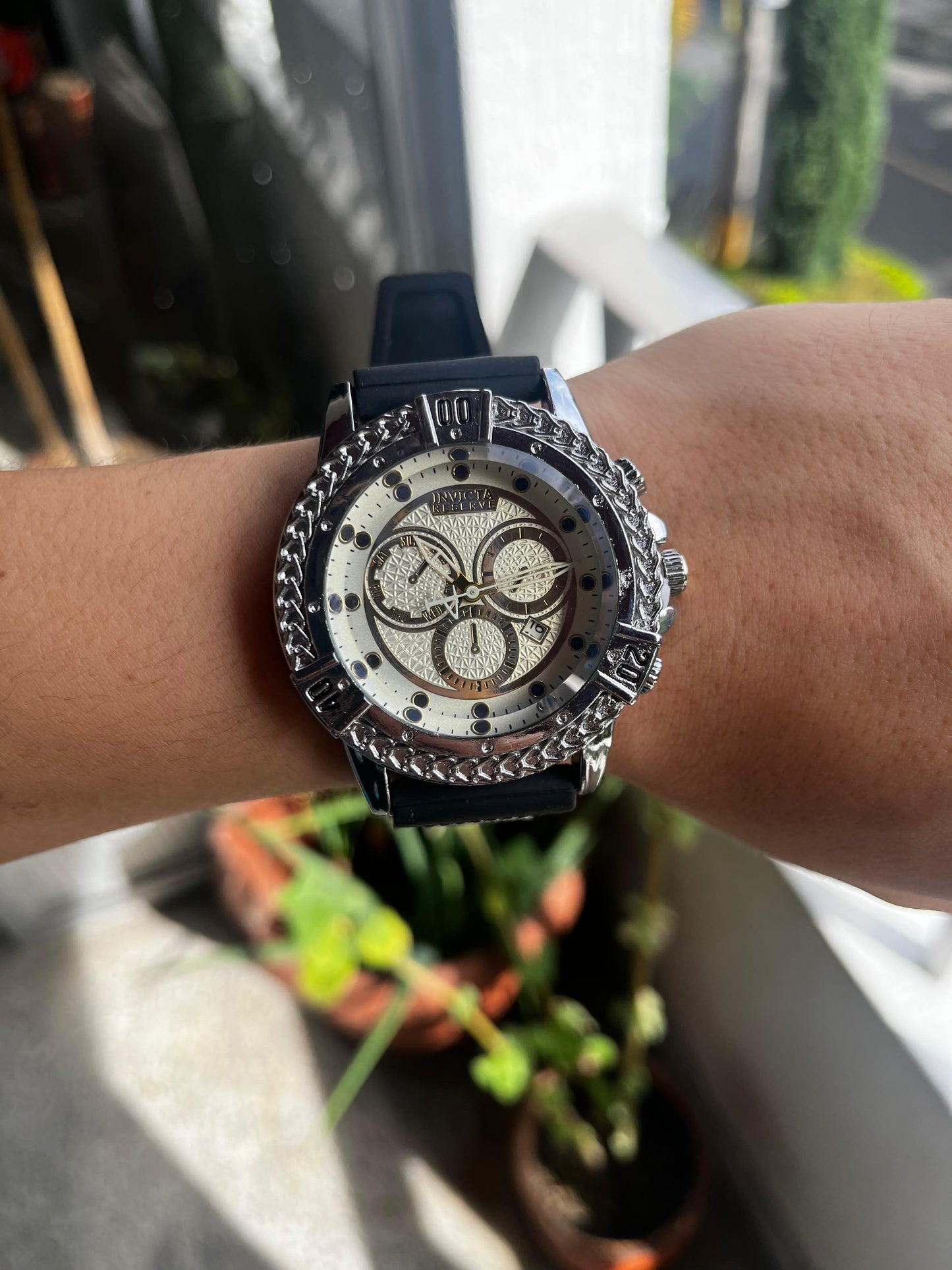 Reloj Invicta Reserve
