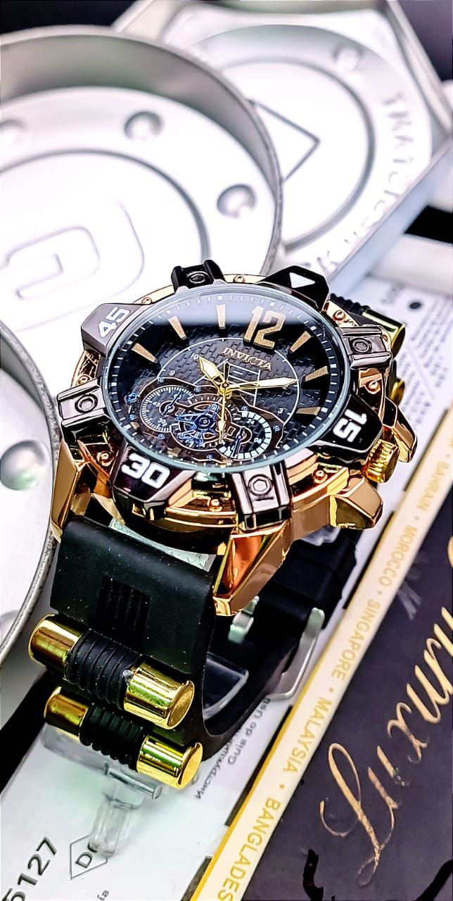 Reloj Invicta goma R1